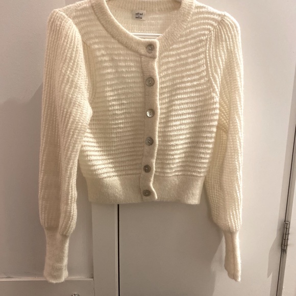 Aritzia sweater